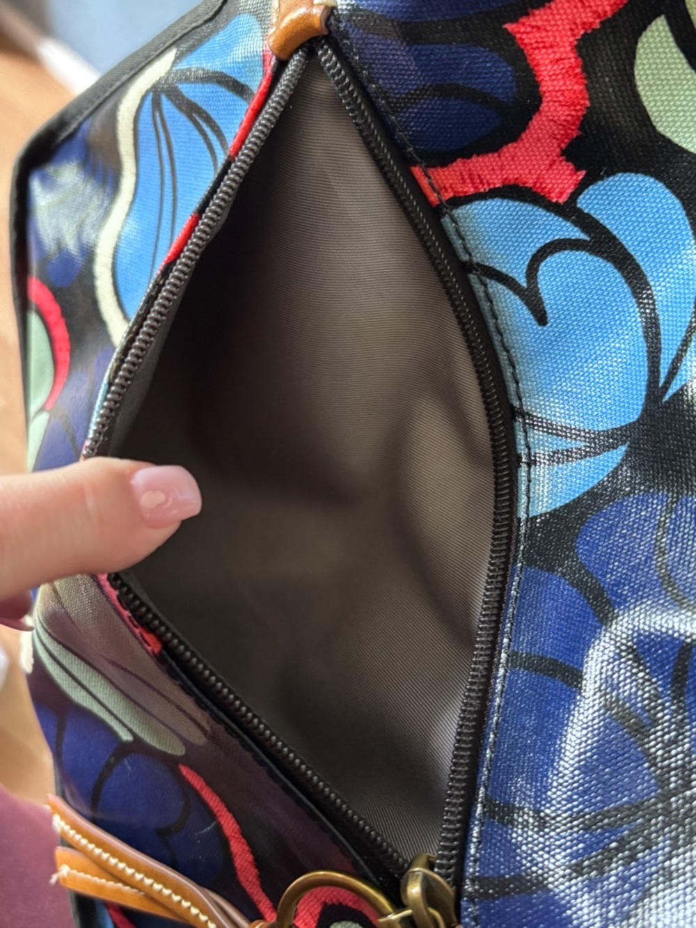 Fossil Floral Coated Canvas Crossbody/Shoulder Bag/Purse With Adjustable Strap - Picture 4 of 8